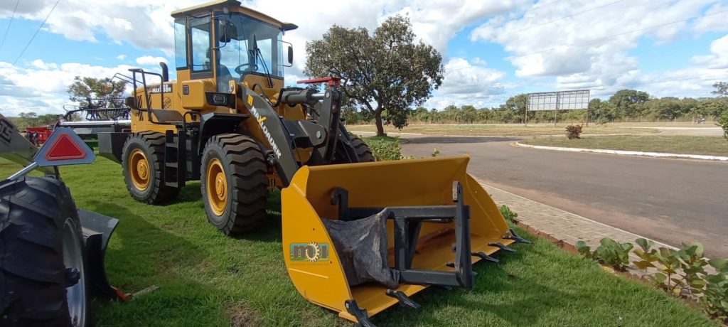 Concha Pá Carregadeira Maxloader 936w