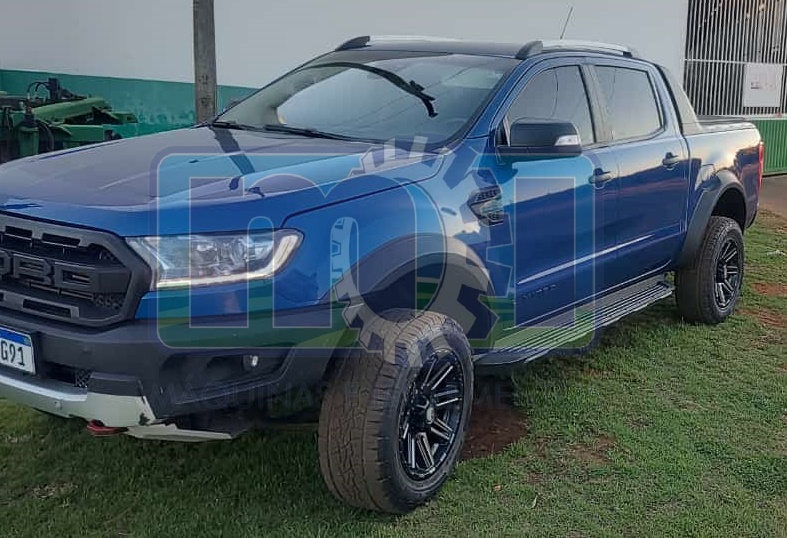 Ford Ranger Limited 4x4 com Kit de Transformação