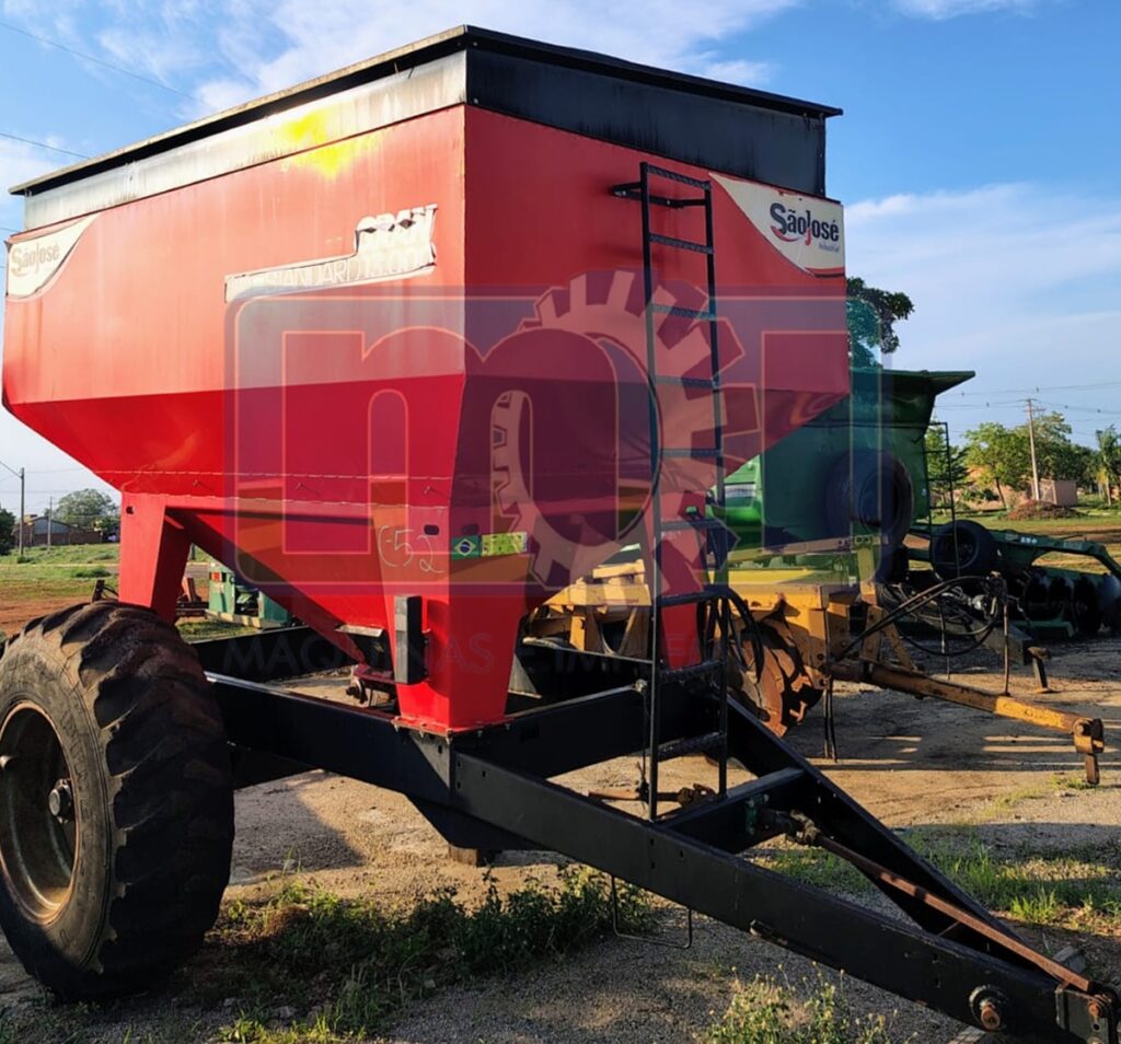 Carreta Graneleira Grand Standard 13000 - São José Industrial