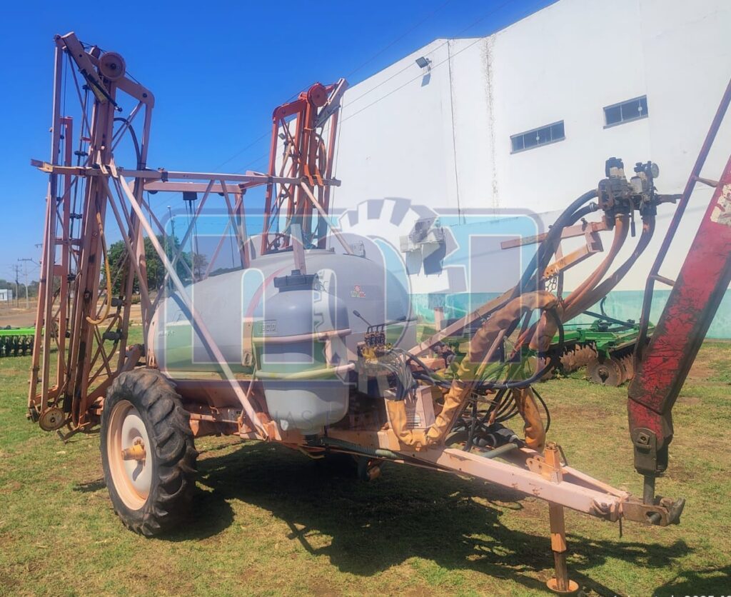 Pulverizador Jacto Columbia AD18-150