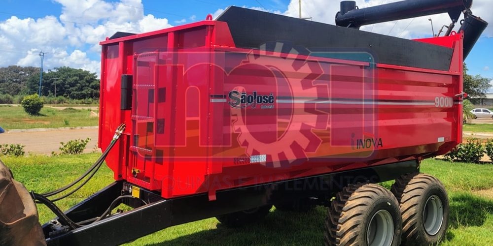 Carreta Agrícola Basculante 9000L - São José Industrial com Caracol