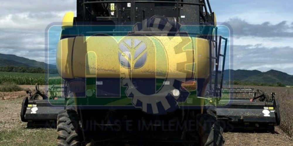 Colheitadeira CR 5080 com Plataforma Draper GTS 25 Pés