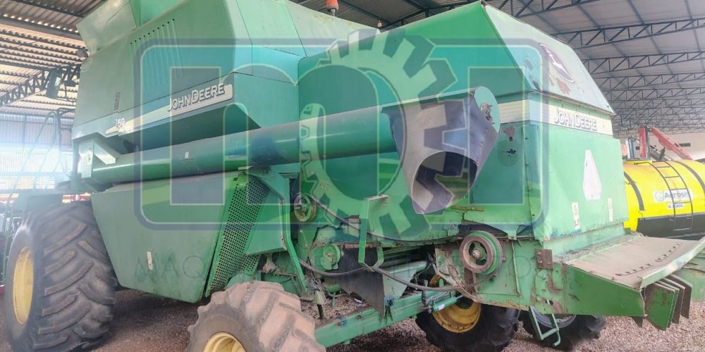 Colheitadeira John Deere 1550