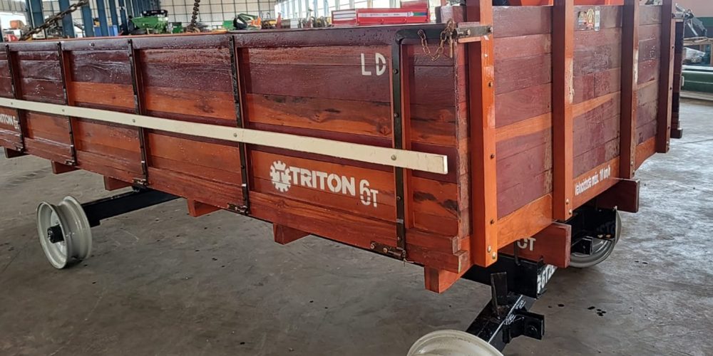 Carreta de Madeira Triton 6T