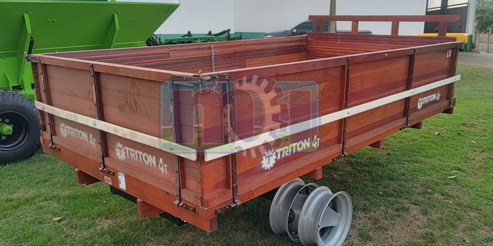 Carreta de Madeira Triton 4T