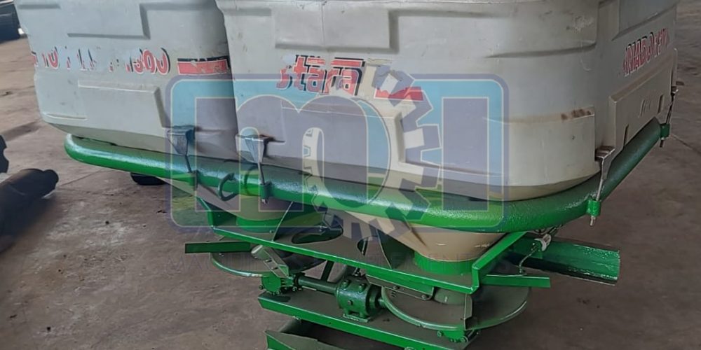 Distribuidor de Adubo Stara Tornado 1300
