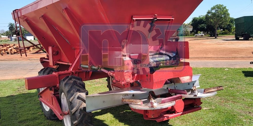 Distribuidor de Adubo 12000 – Usado