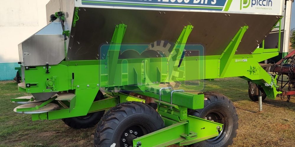 Distribuidor de adubo e corretivos de solo Master DH S INOX