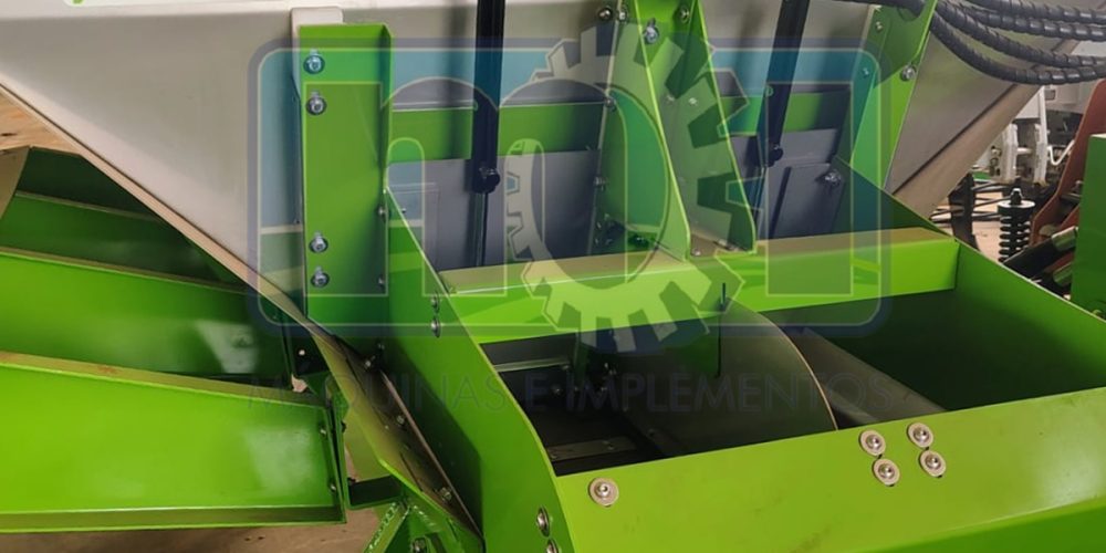 Distribuidor Autopropelido - Master 4000 AUP