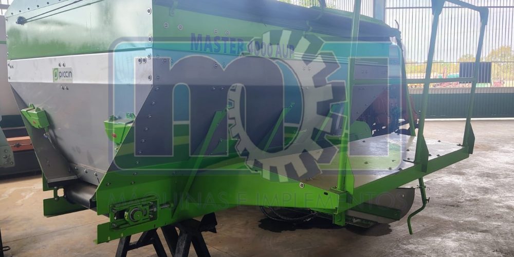 Distribuidor Autopropelido - Master 4000 AUP