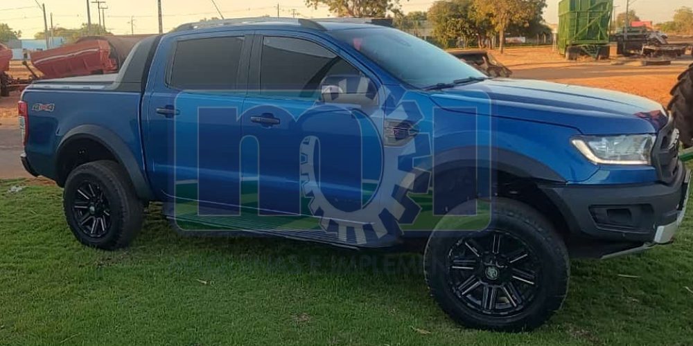 Ford Ranger Limited 4x4 com Kit de Transformação