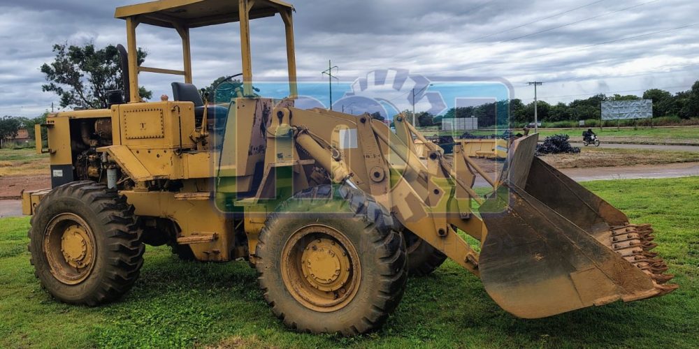 Pá Carregadeira Caterpillar 930