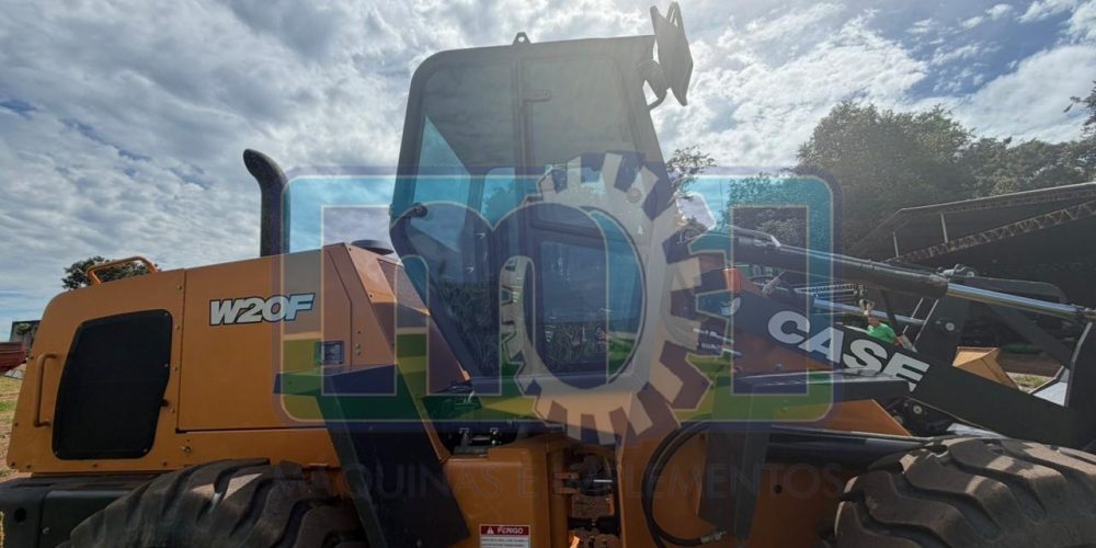 Pá Carregadeira W20F - CASE