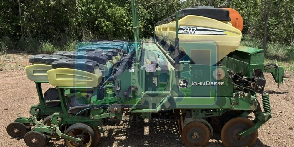 Plantadeira John Deere 2117 16x50 Ano 2014 Revisada com Mícron e caixa de micronutrientes.