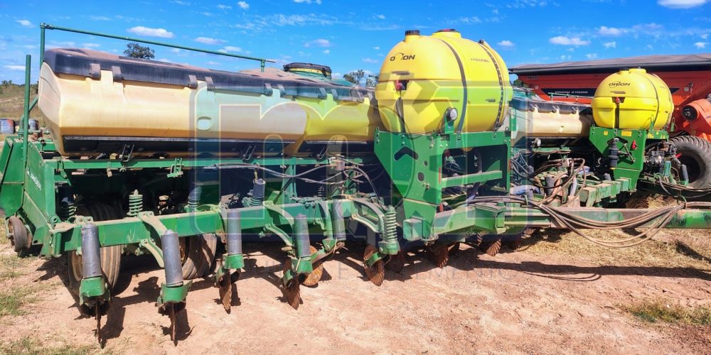 Plantadeira 24x50 John Deere