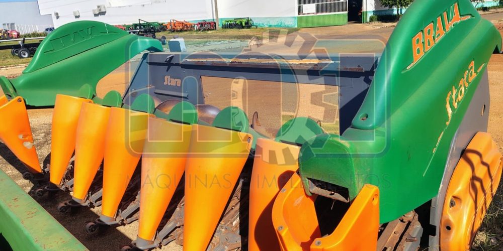 Plataforma de Milho 7x50 Stara Brava 3630