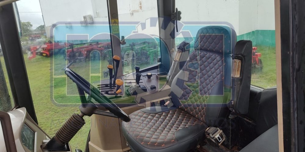 Trator John Deere 6145J