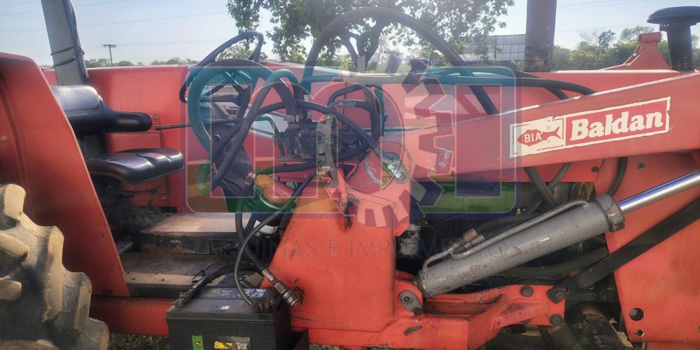 Trator Massey Ferguson 290 com Lâmina Frontal