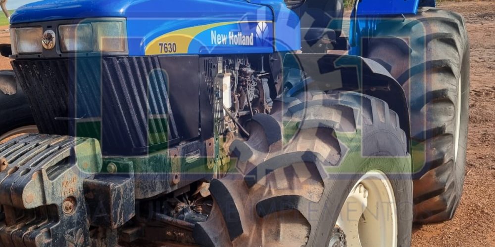 Trator New Holland 7630